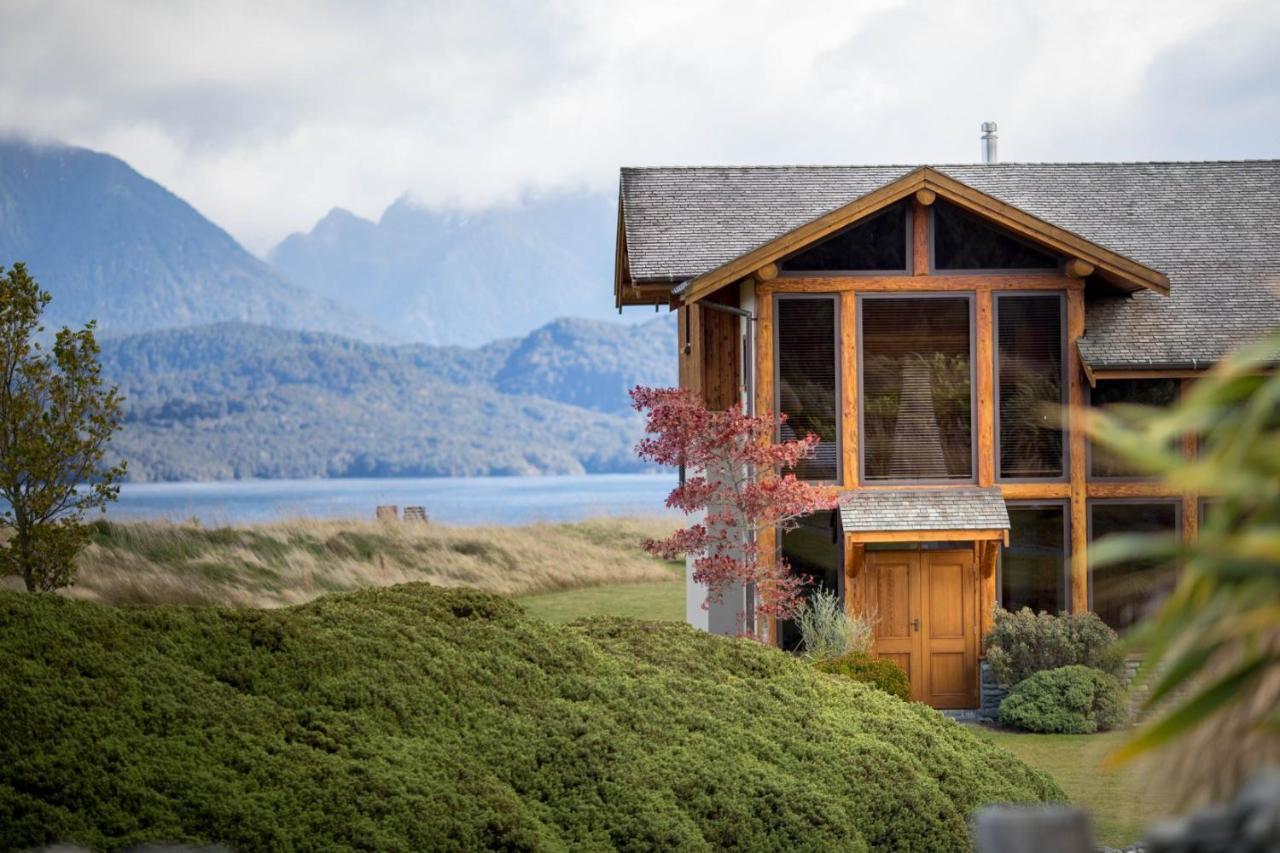 Fiordland Lodge Te Anau Dış mekan fotoğraf