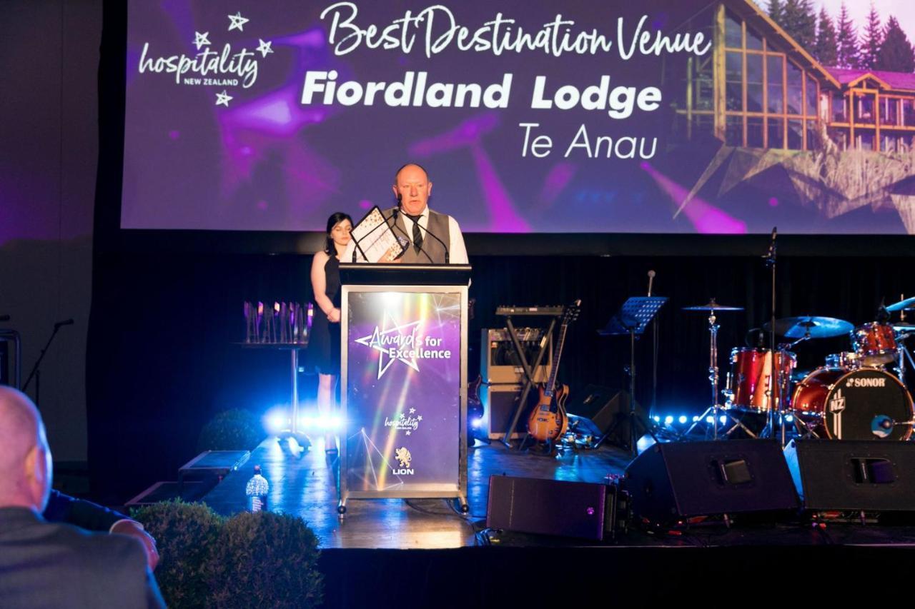 Fiordland Lodge Te Anau Dış mekan fotoğraf
