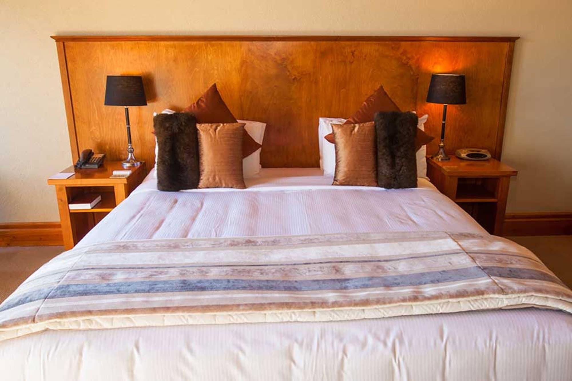 Fiordland Lodge Te Anau Dış mekan fotoğraf