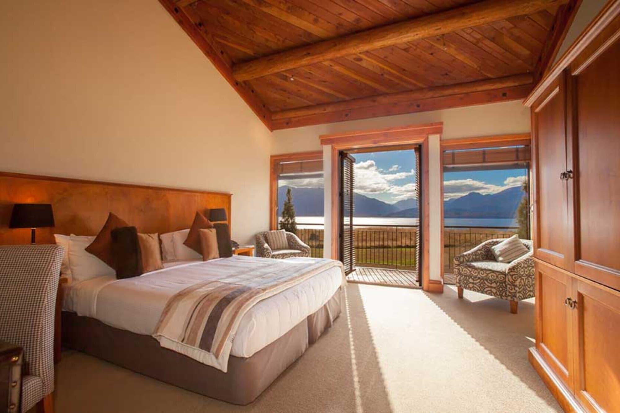 Fiordland Lodge Te Anau Dış mekan fotoğraf