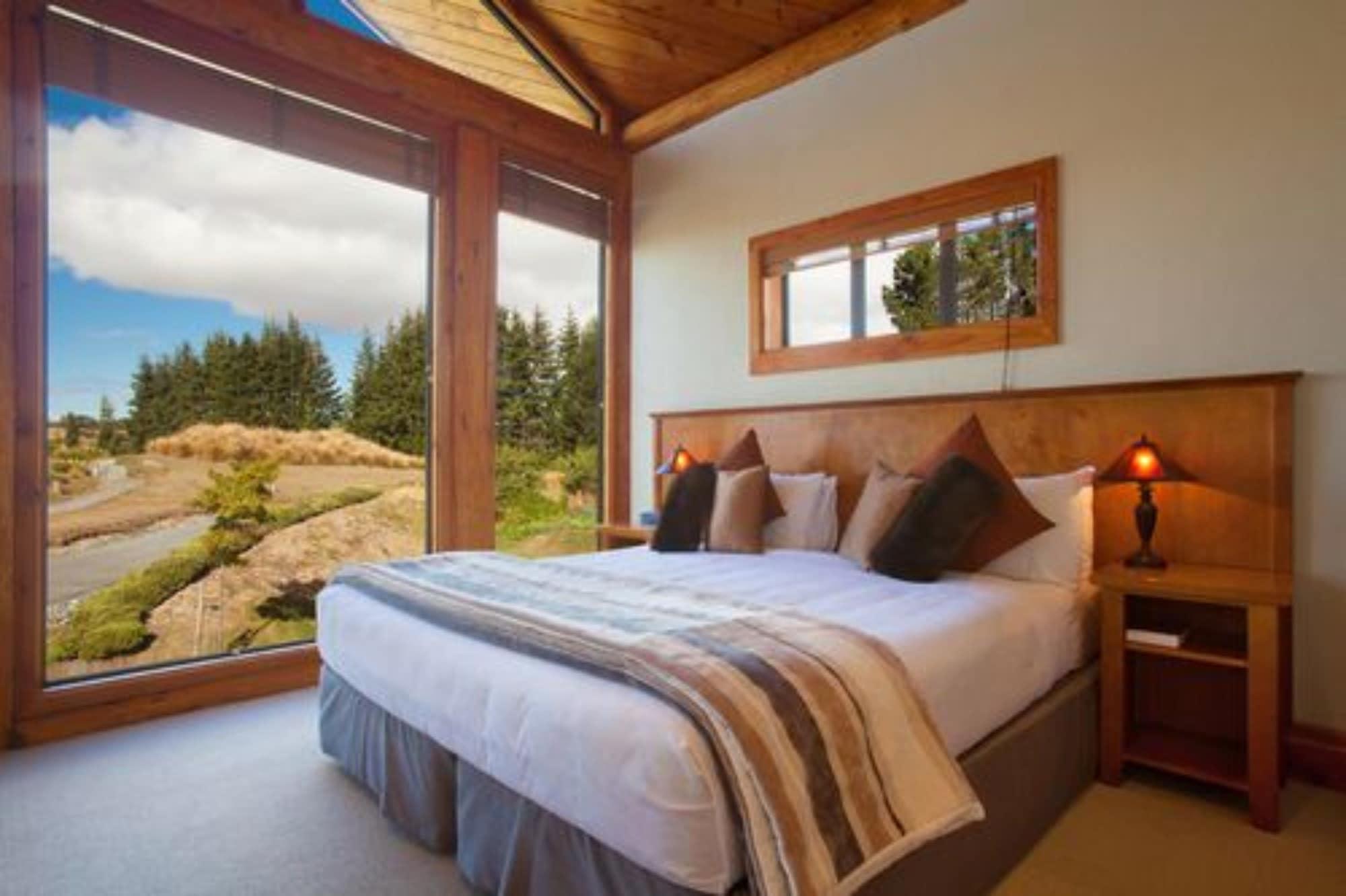 Fiordland Lodge Te Anau Dış mekan fotoğraf