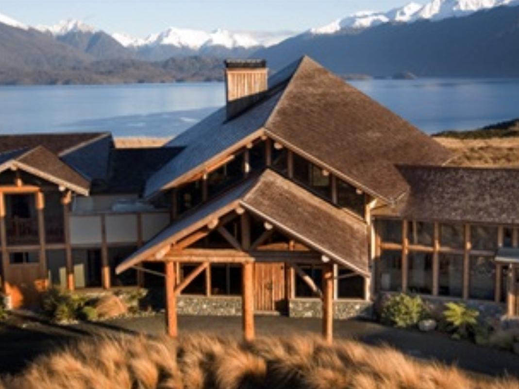 Fiordland Lodge Te Anau Dış mekan fotoğraf