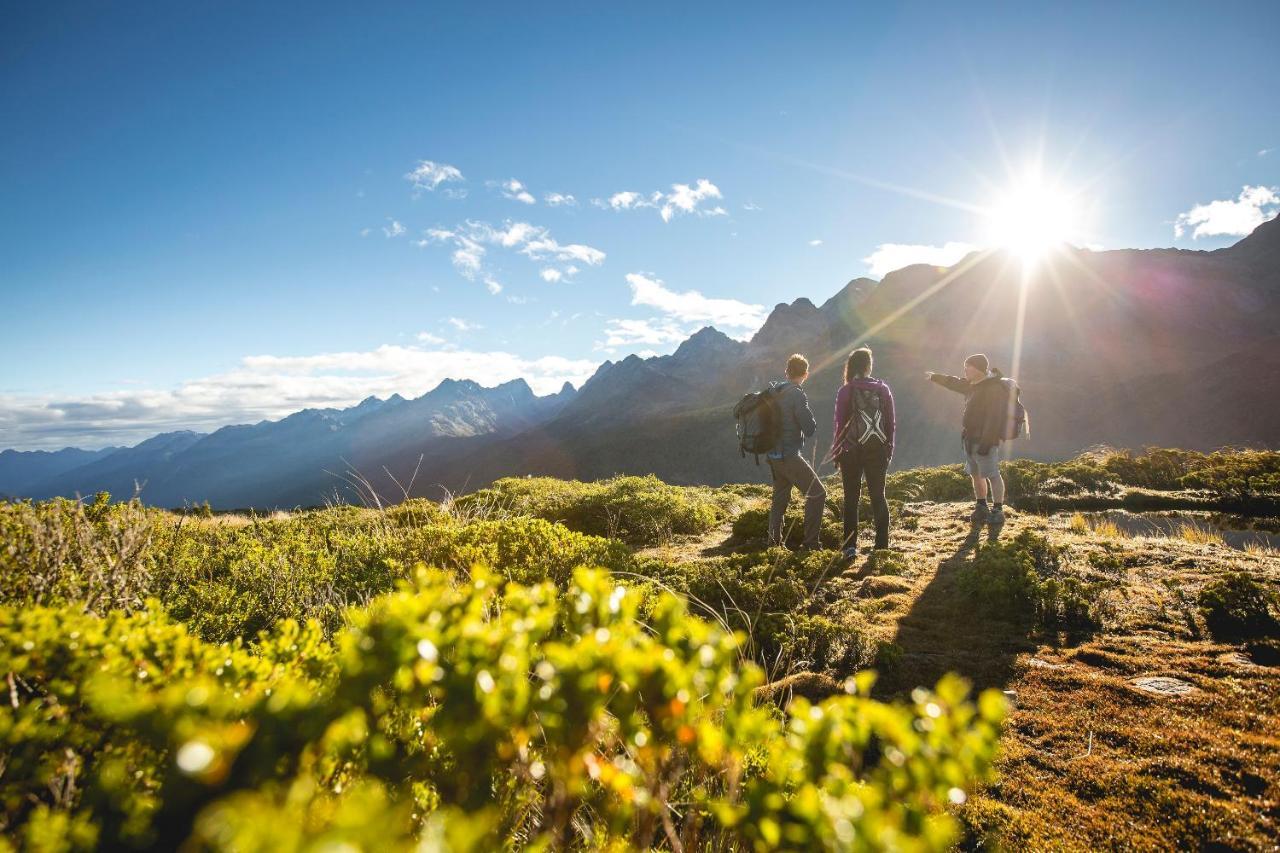 Fiordland Lodge Te Anau Dış mekan fotoğraf