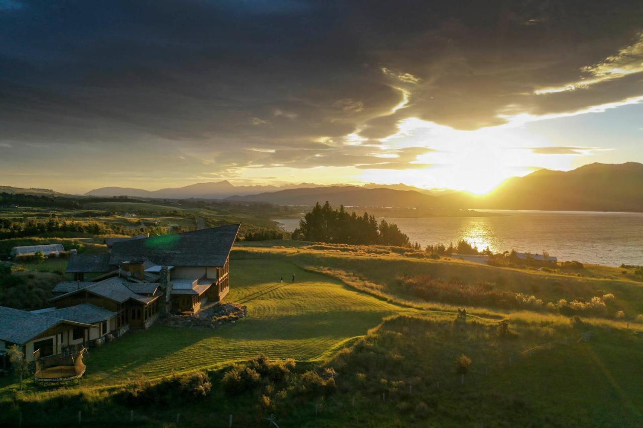 Fiordland Lodge Te Anau Dış mekan fotoğraf